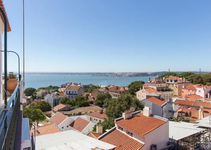 Penthouse Terrace 360º View By Lovelystay شقة Lisboa